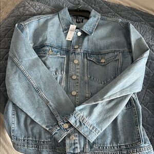New Gap Jean jacket! ❤️